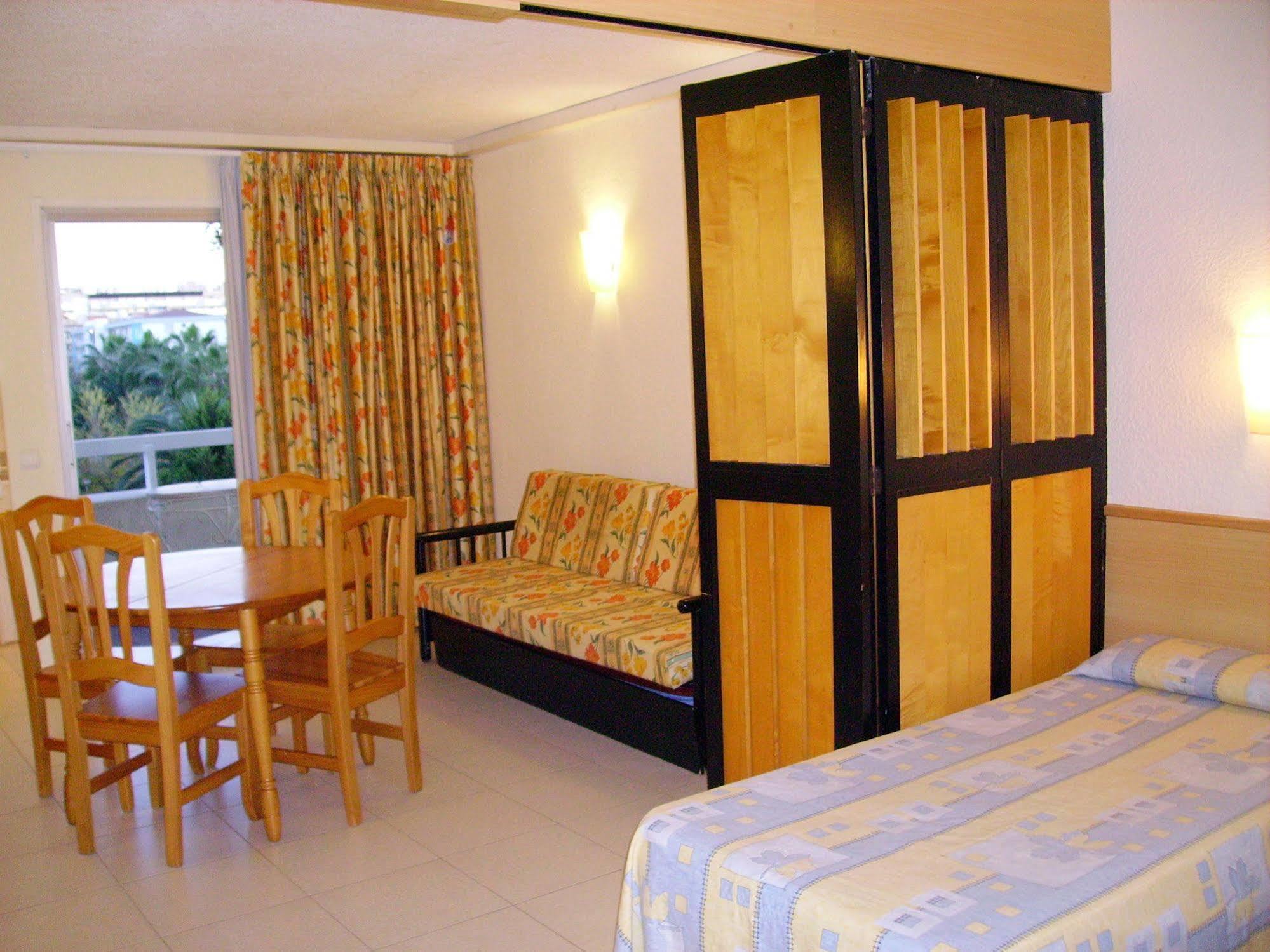 Apartamentos Alboran-Arysal ซาลอว์ ภายนอก รูปภาพ